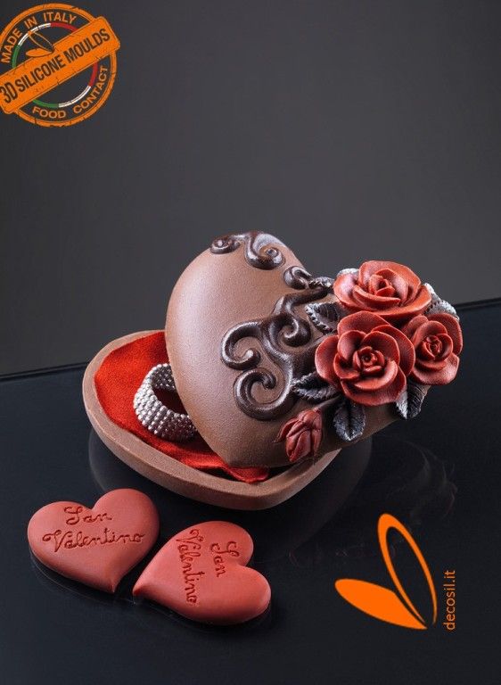 Heart case with Roses Mould
