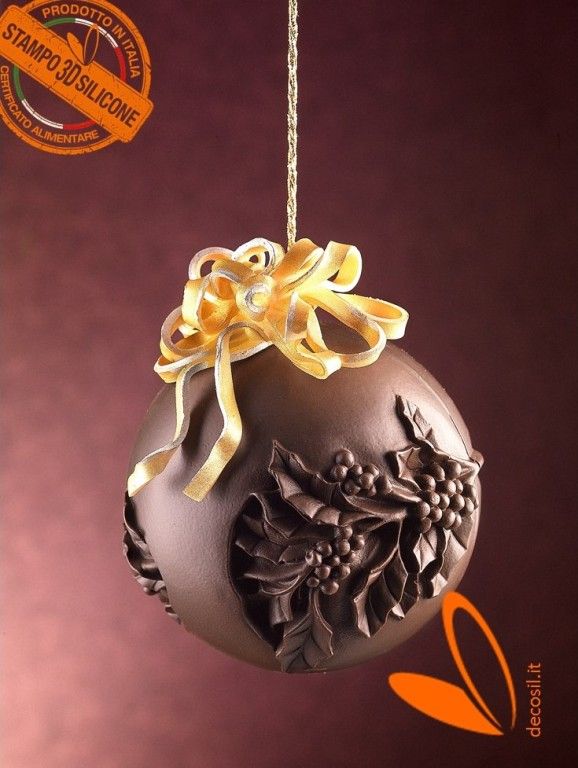 Holly Chocolate Christmas Ball LINEAGUSCIO Mould