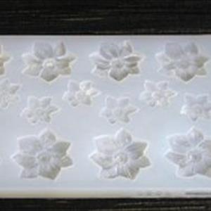 Christmas Flowers - big and small mould