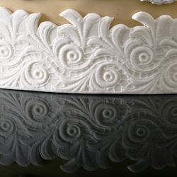 Silicone lace moulds for cake decorating